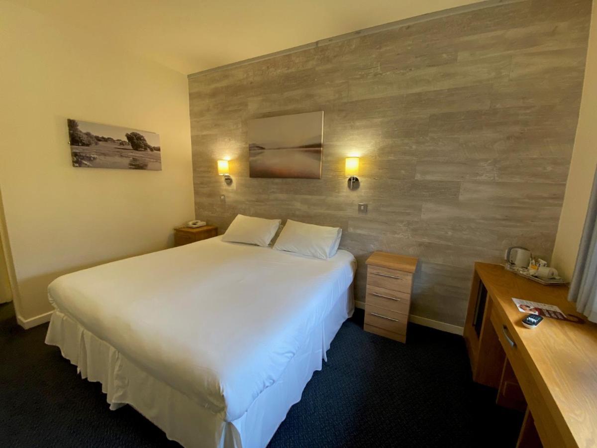 Dudsbury Golf Club - Hotel And Spa Ferndown Extérieur photo