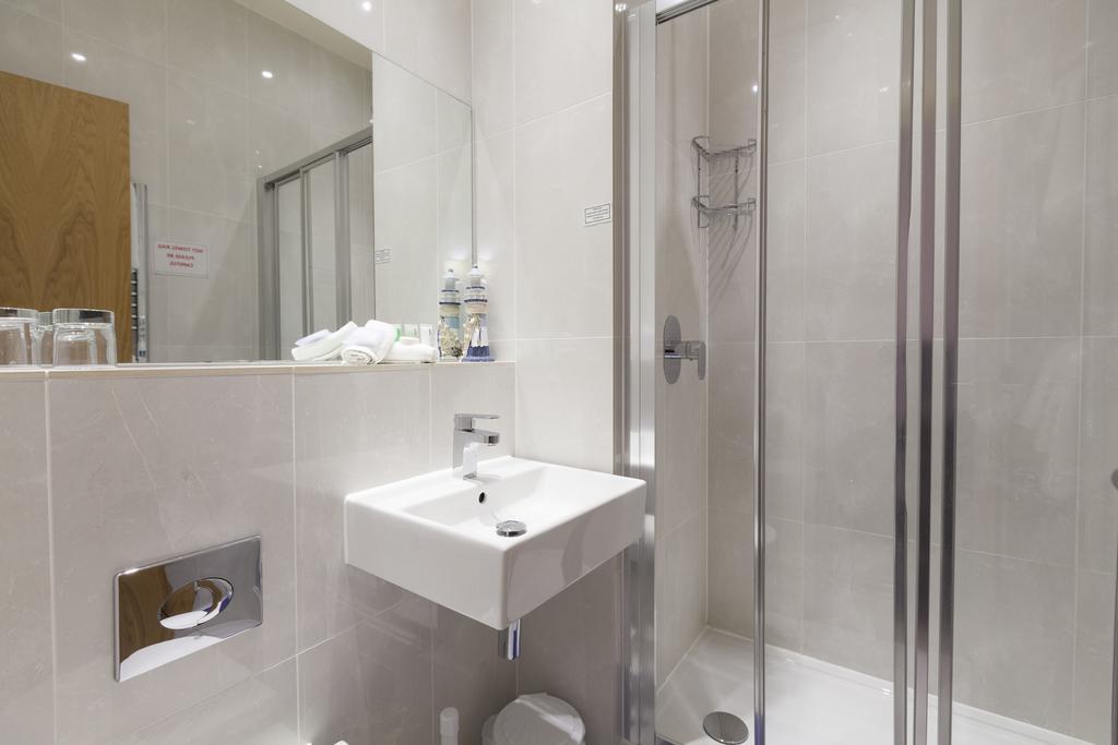 Dudsbury Golf Club - Hotel And Spa Ferndown Extérieur photo