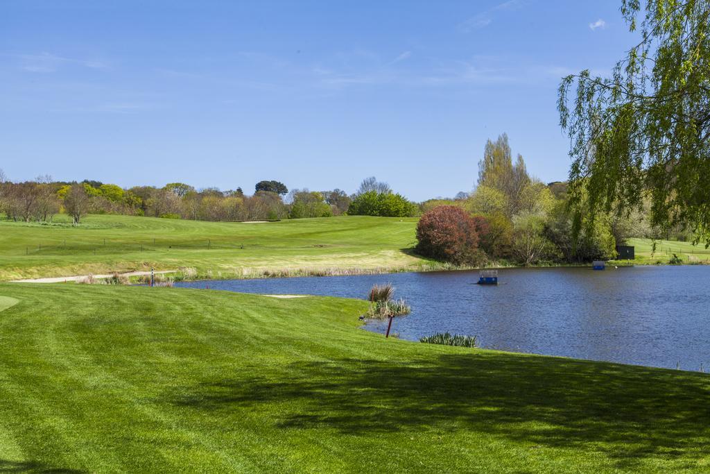 Dudsbury Golf Club - Hotel And Spa Ferndown Extérieur photo